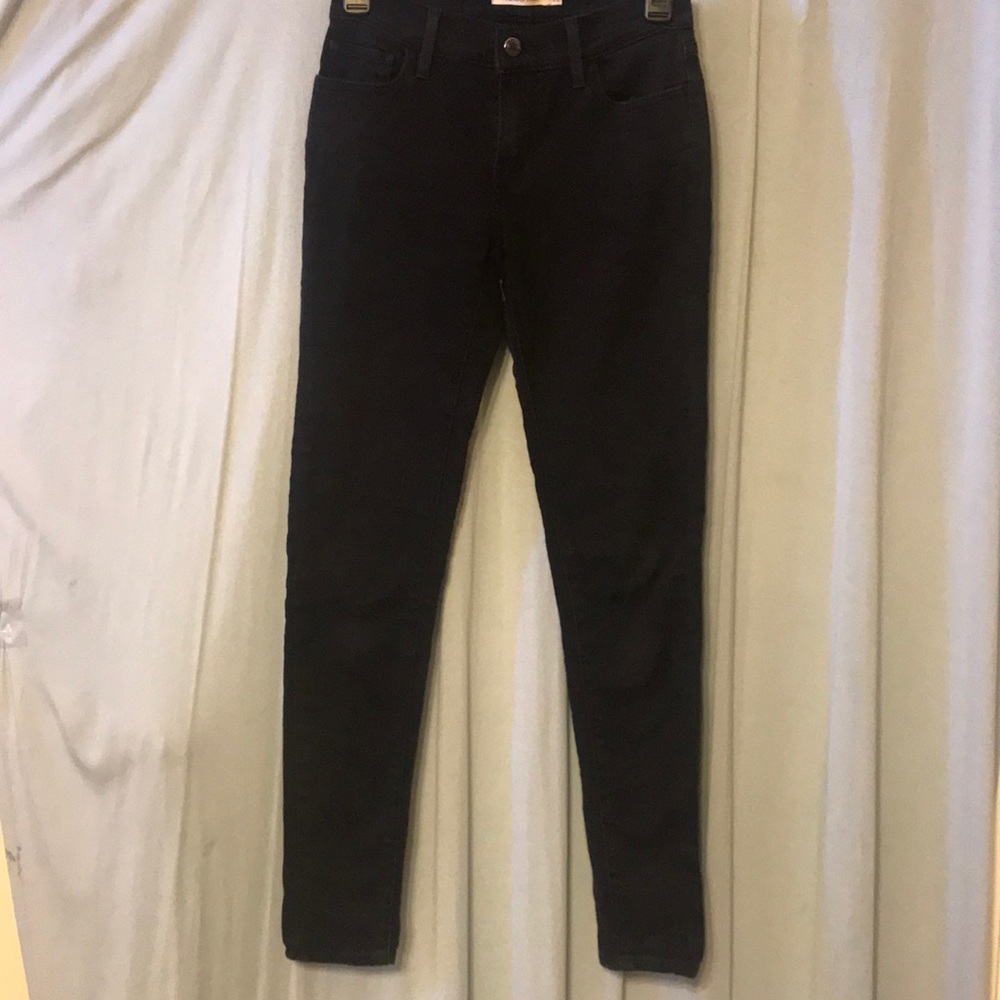 Levi’s 710 super skinny black women jeans size 26